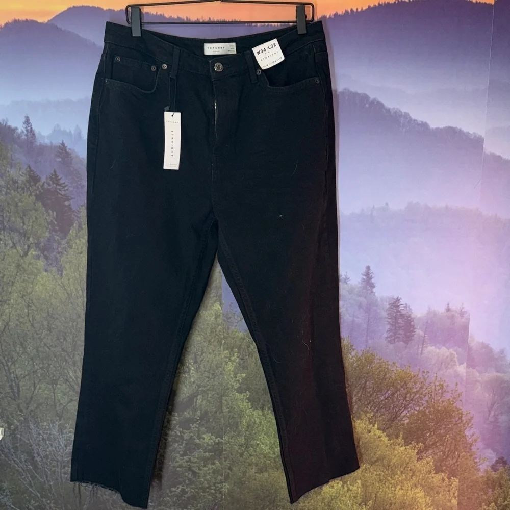 Universal Thread Black Ankle Jeans - Picture 1 of 6